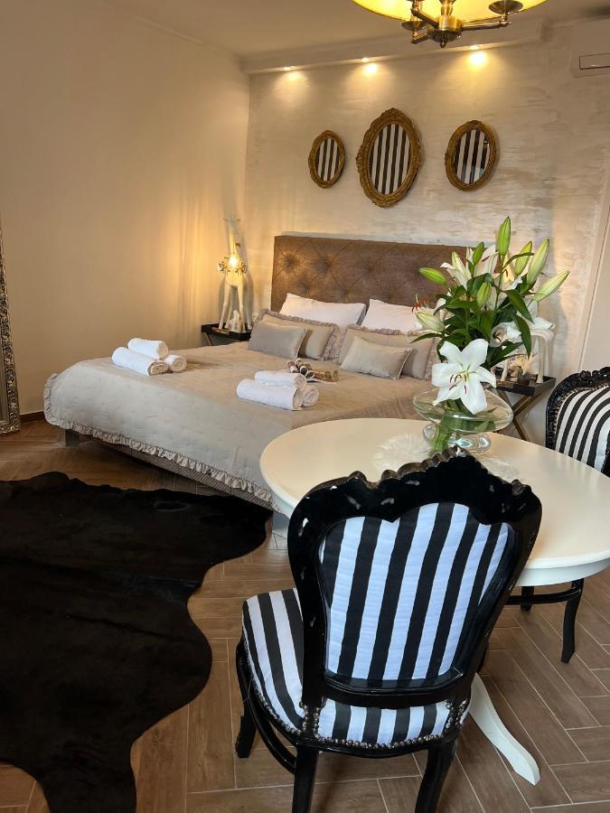 La Dolce Vita Luxury Apartments With Best Free Private Parking In City Center Póla Kültér fotó