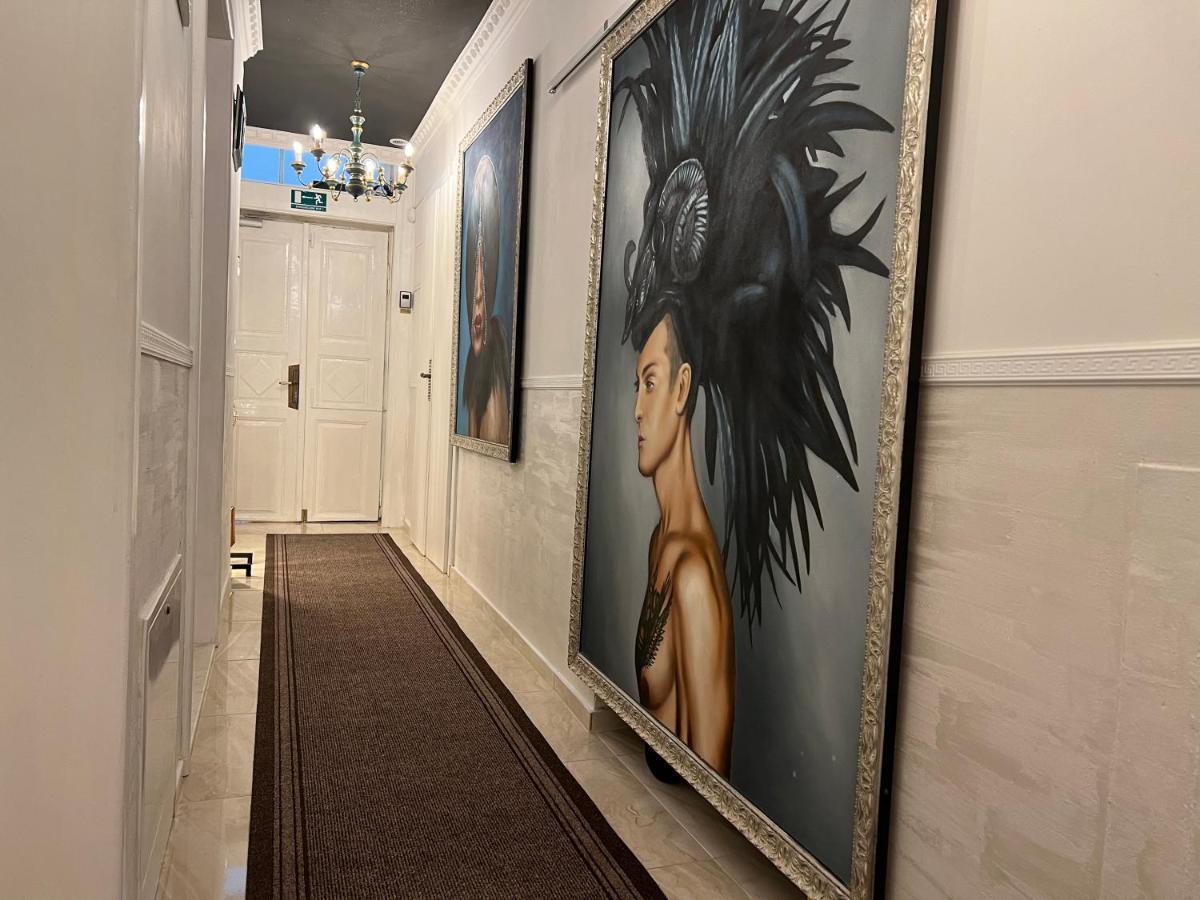 La Dolce Vita Luxury Apartments With Best Free Private Parking In City Center Póla Kültér fotó